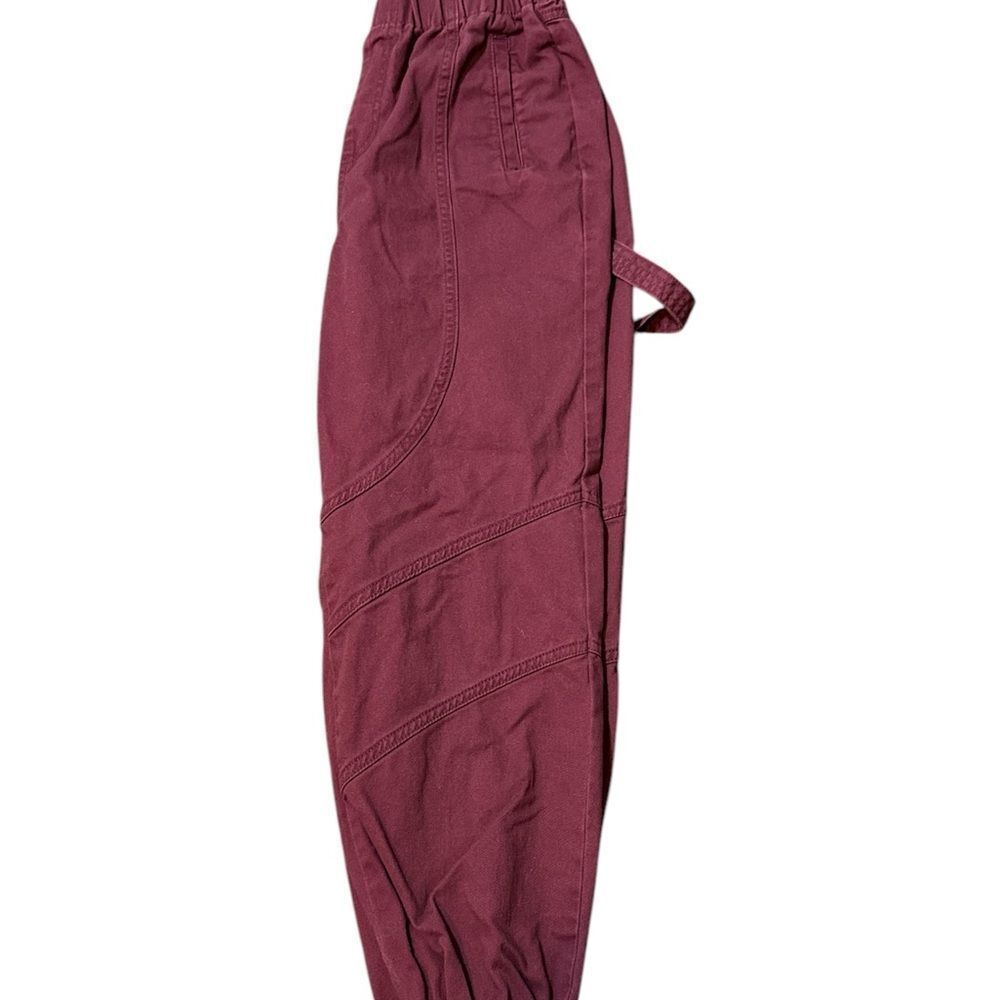 Women’s Burgundy cargo pants /joggers